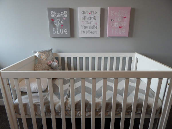 Tips and ideas on how to decorate a gender neutral nursery for your new baby, including best colours to choose and what furniture to buy for a genderless aesthetic.