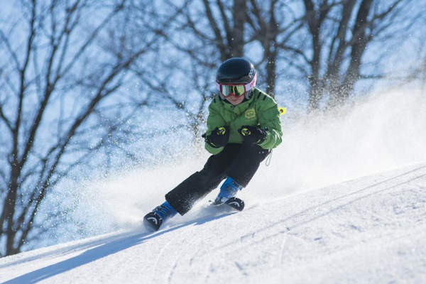 Tips for Skiing With Children